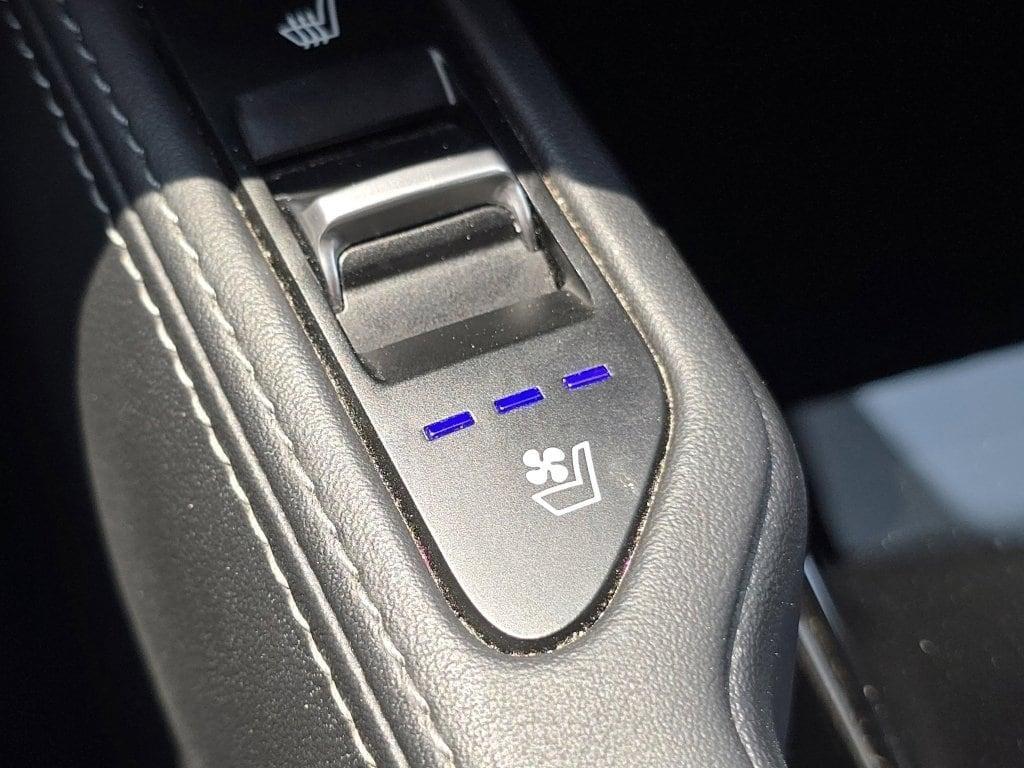 used 2022 Kia Telluride car, priced at $36,900