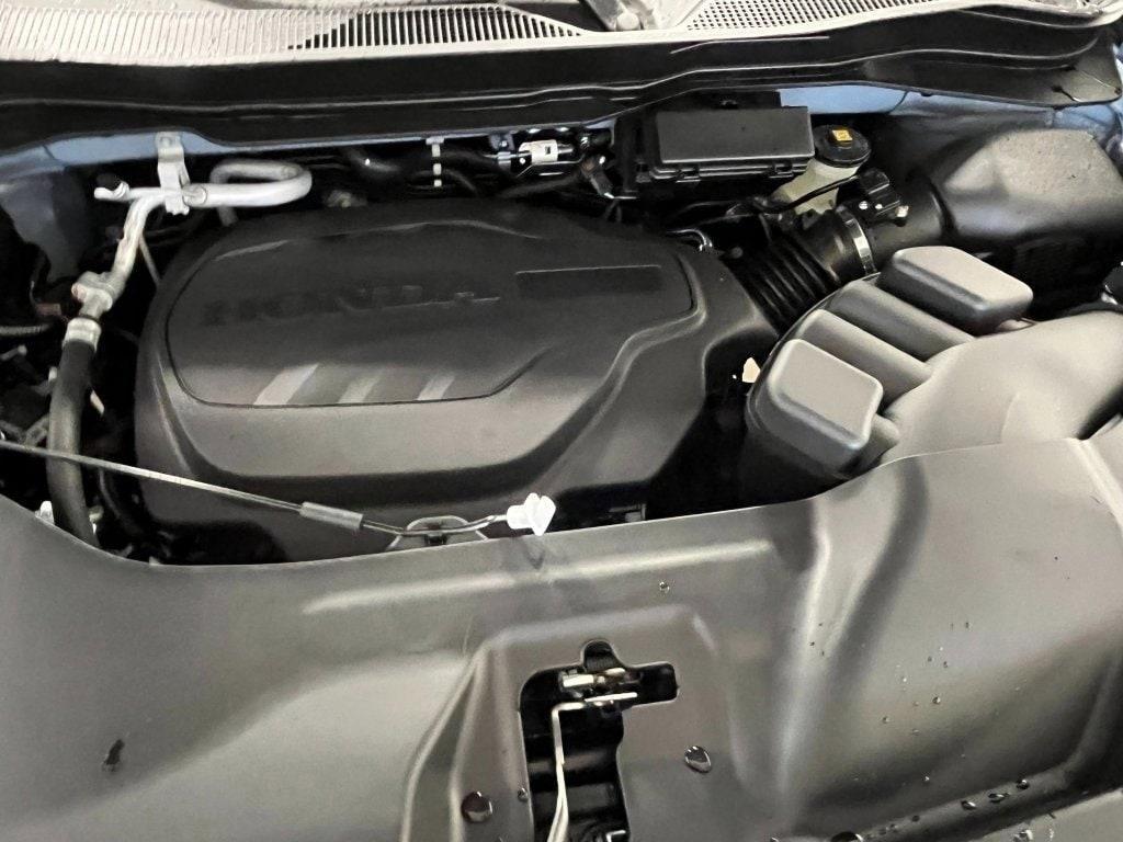 new 2025 Honda Ridgeline car, priced at $42,192