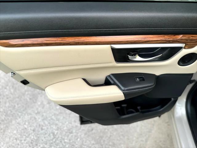used 2017 Honda CR-V car, priced at $21,940
