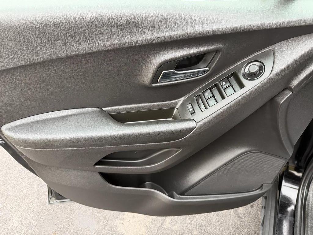 used 2020 Chevrolet Trax car, priced at $11,490