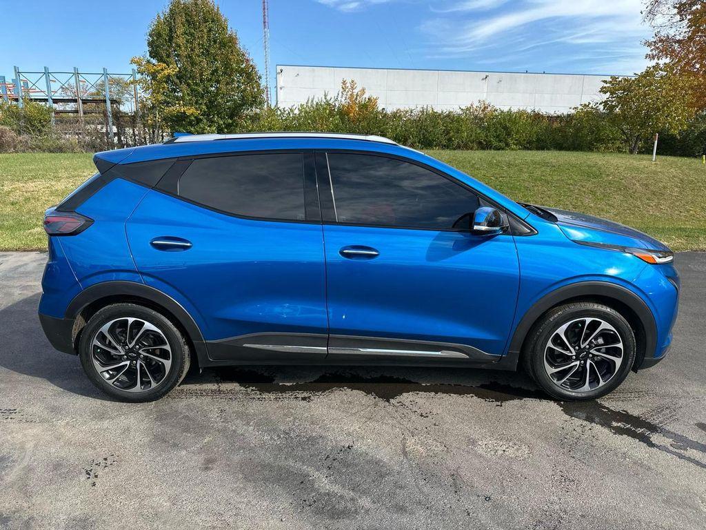 used 2022 Chevrolet Bolt EUV car, priced at $19,980