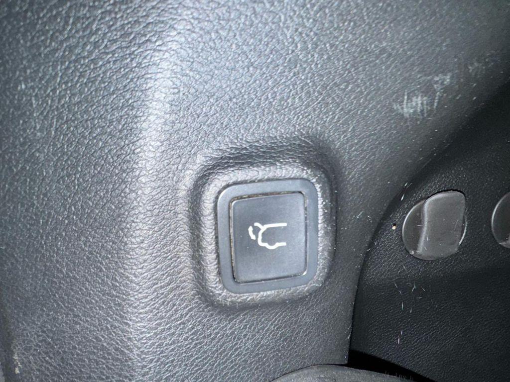 used 2019 Jeep Cherokee car, priced at $14,780