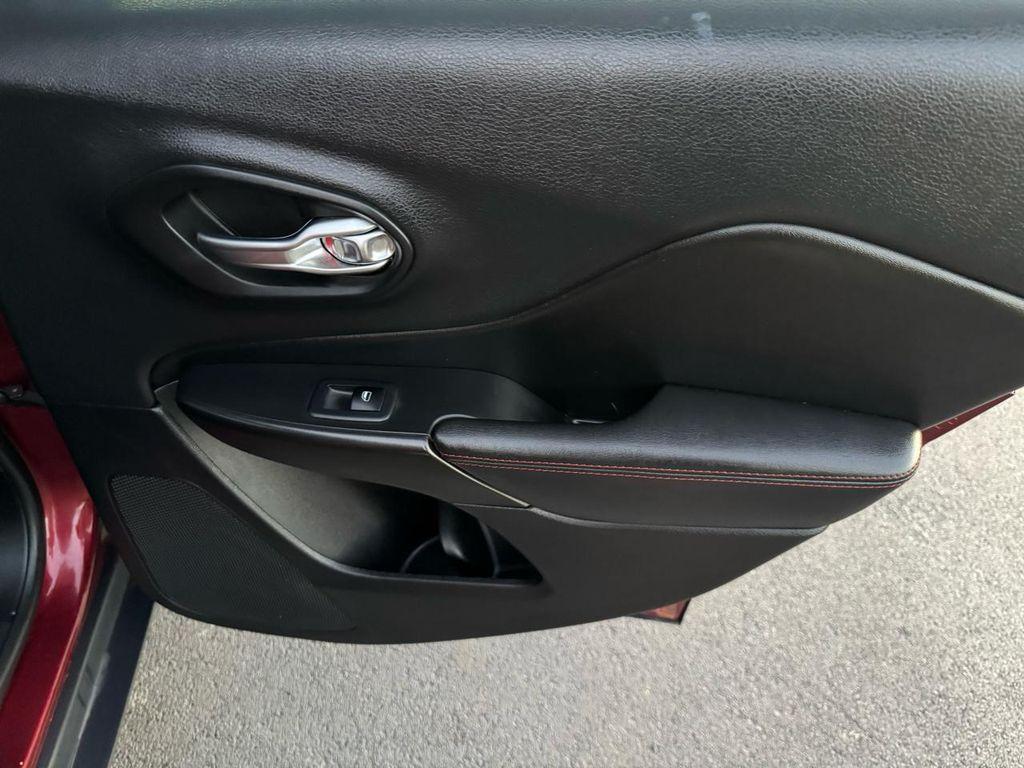 used 2019 Jeep Cherokee car, priced at $14,780