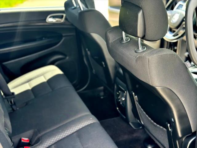 used 2018 Jeep Grand Cherokee car, priced at $19,995