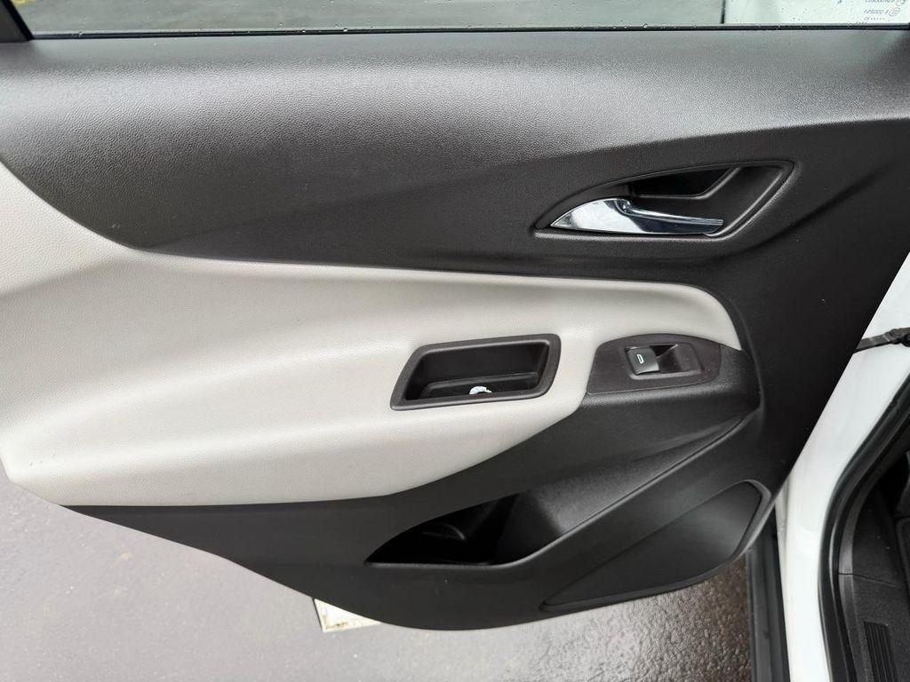 used 2020 Chevrolet Equinox car, priced at $11,490