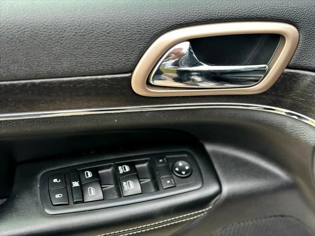 used 2017 Jeep Grand Cherokee car, priced at $14,495