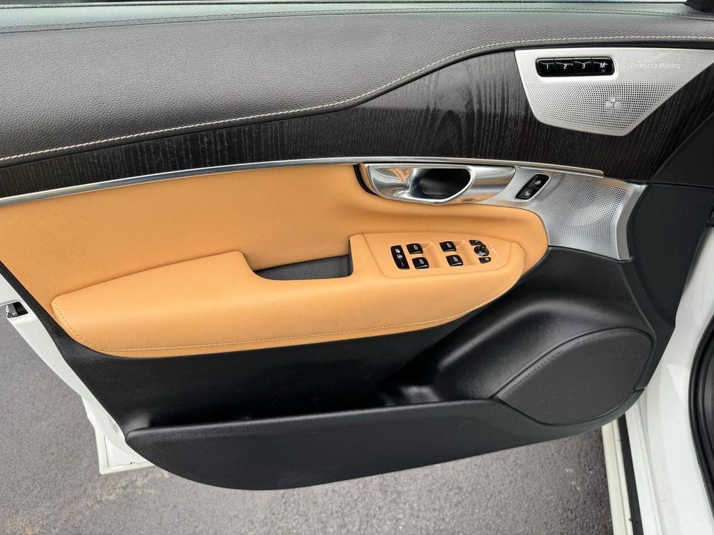 used 2021 Volvo XC90 Recharge Plug-In Hybrid car, priced at $32,980