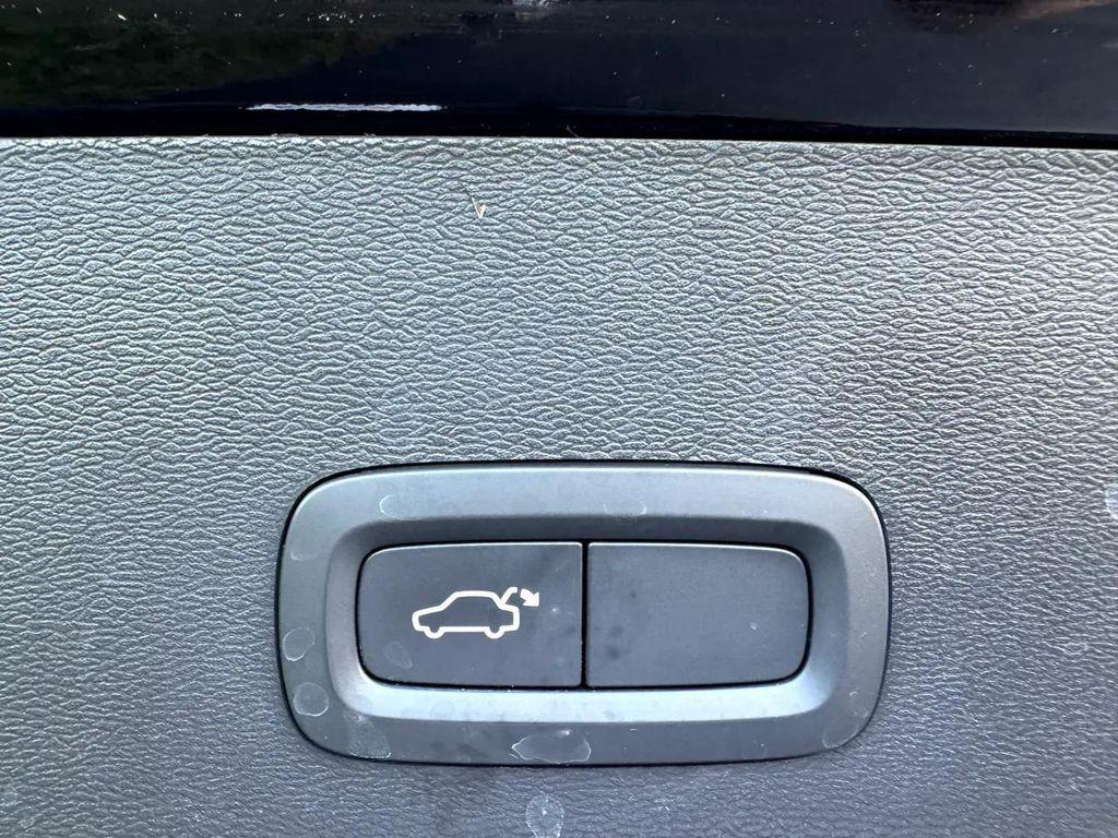 used 2022 Volvo XC40 car, priced at $17,480