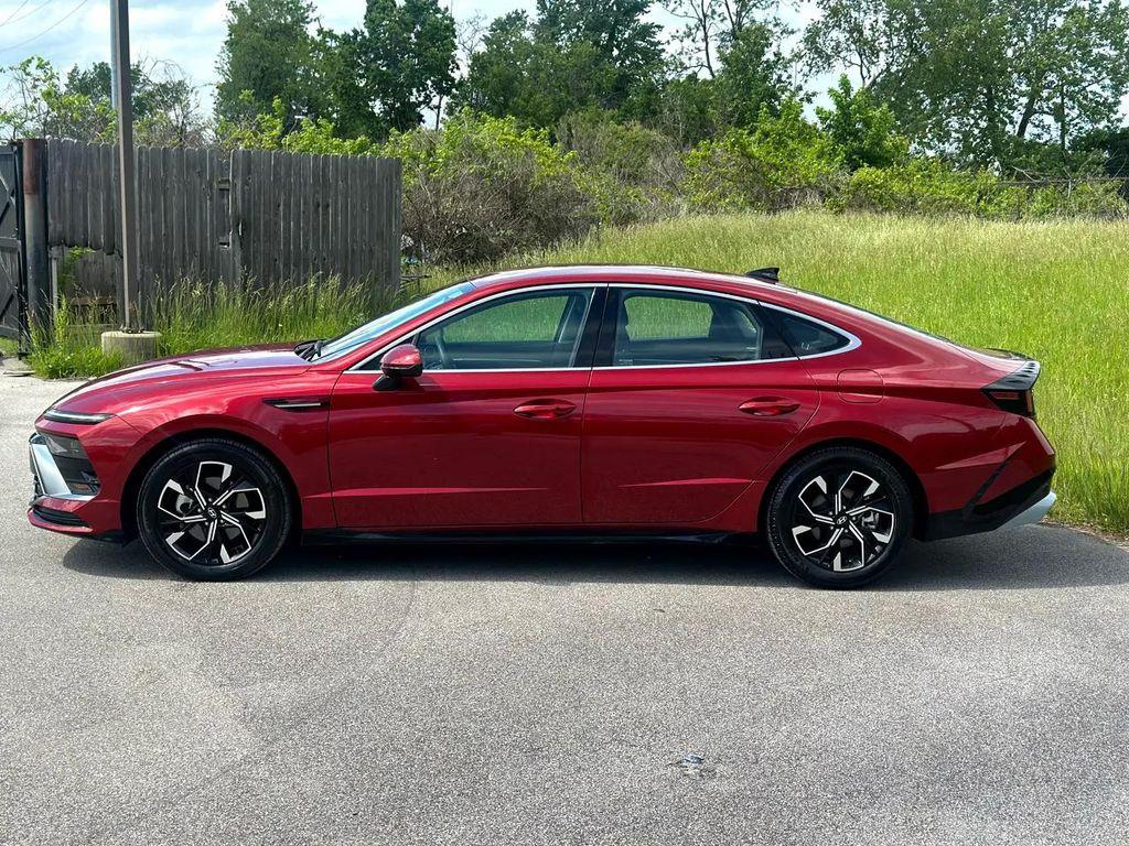 used 2025 Hyundai Sonata car, priced at $23,290
