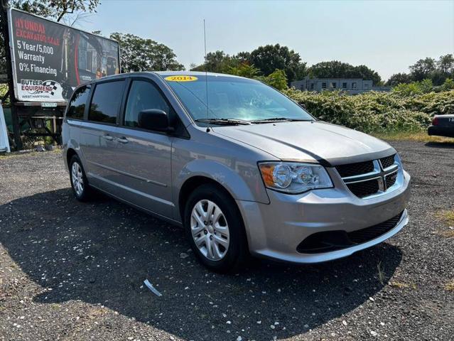 used 2014 Dodge Grand Caravan car, priced at $10,495