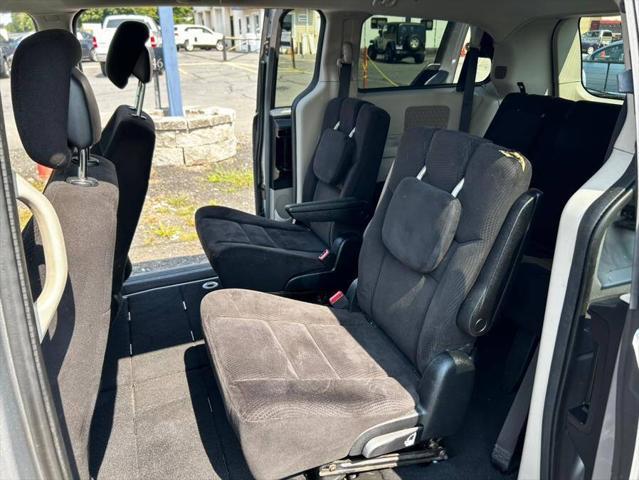 used 2014 Dodge Grand Caravan car, priced at $10,495