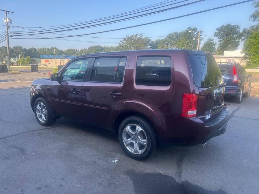 used 2012 Honda Pilot car, priced at $10,895