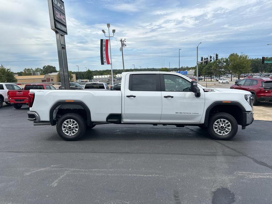 new 2024 GMC Sierra 2500 car, priced at $65,323