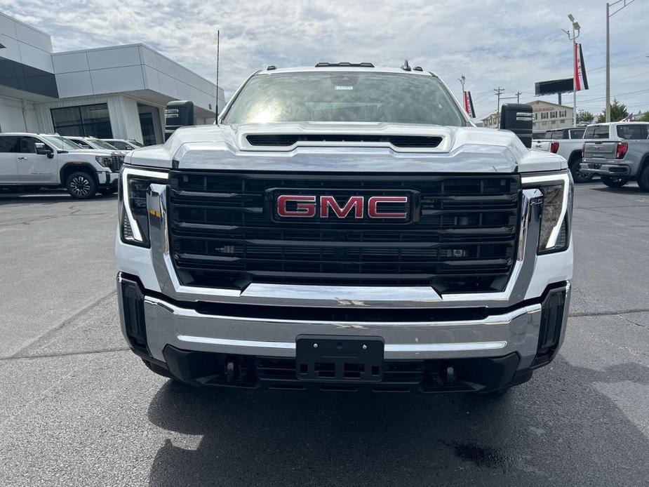 new 2024 GMC Sierra 2500 car, priced at $64,636