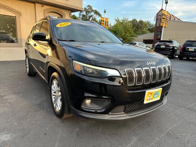 used 2019 Jeep Cherokee car, priced at $13,498