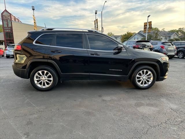 used 2019 Jeep Cherokee car, priced at $13,498