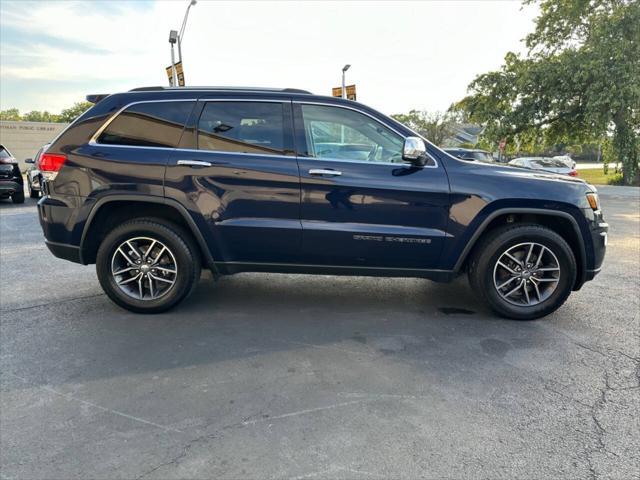 used 2017 Jeep Grand Cherokee car, priced at $14,998