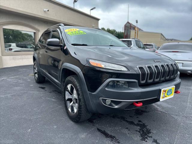 used 2014 Jeep Cherokee car, priced at $10,498