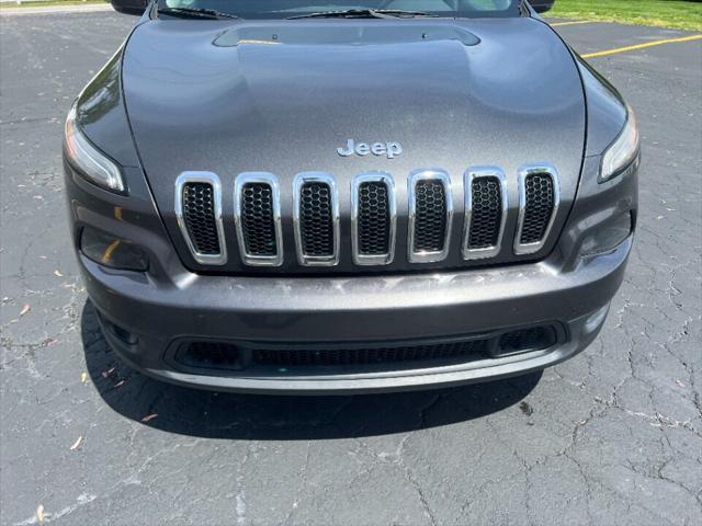 used 2016 Jeep Cherokee car, priced at $9,998