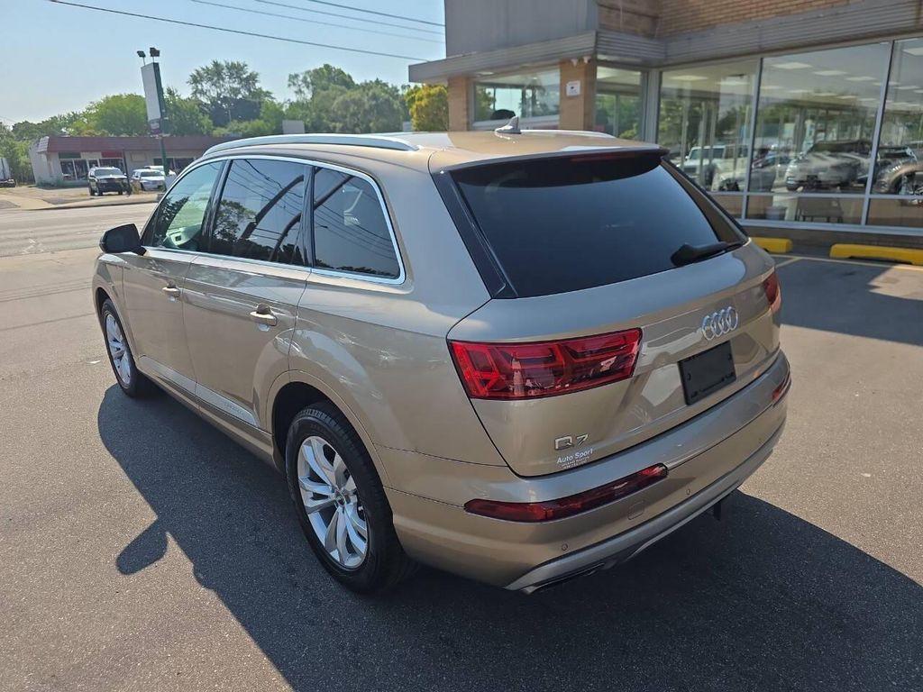 used 2019 Audi Q7 car, priced at $17,495