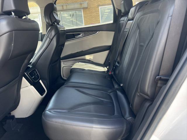 used 2019 Lincoln Nautilus car, priced at $18,495