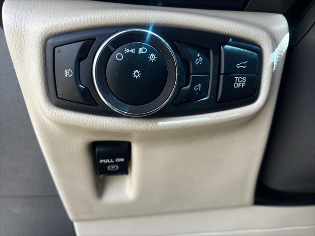 used 2019 Lincoln Nautilus car, priced at $18,495