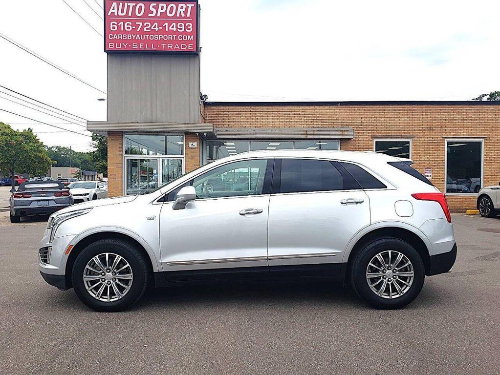 used 2019 Cadillac XT5 car, priced at $18,495