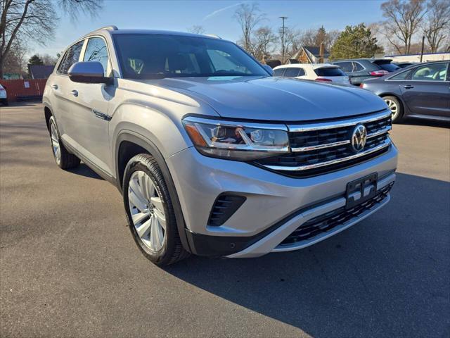 used 2020 Volkswagen Atlas Cross Sport car, priced at $22,495