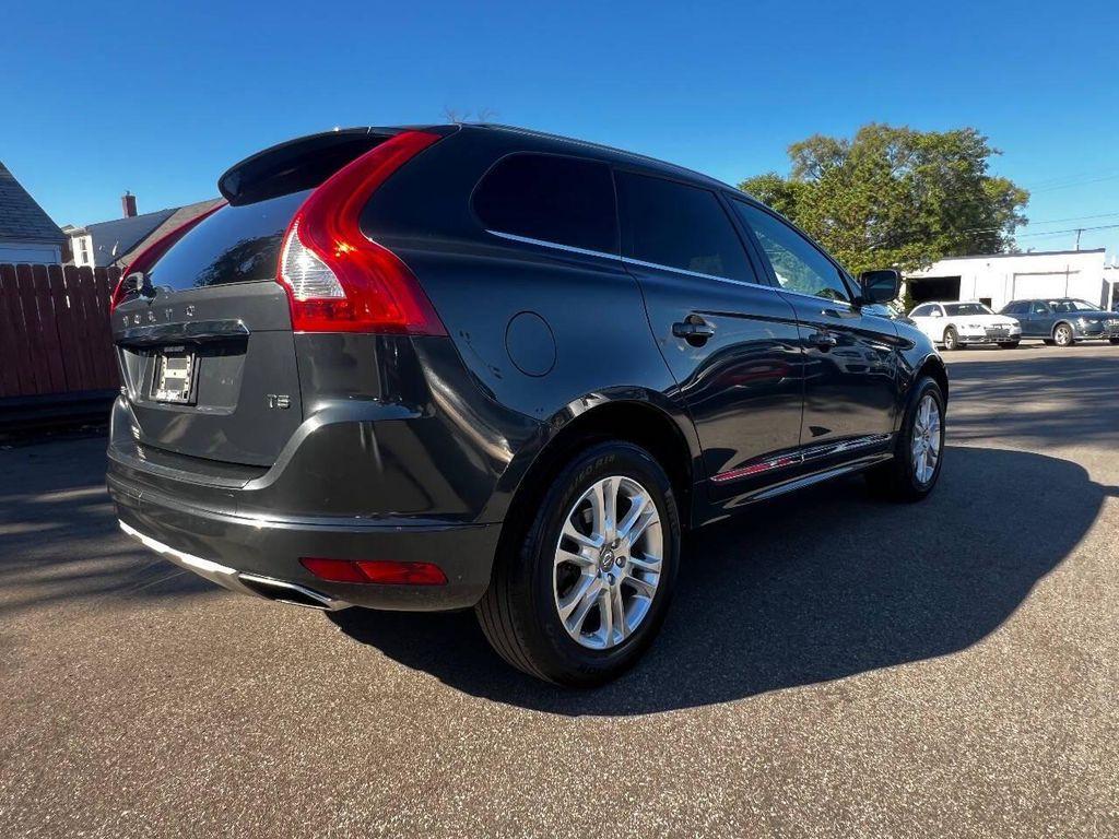 used 2015 Volvo XC60 car, priced at $11,495