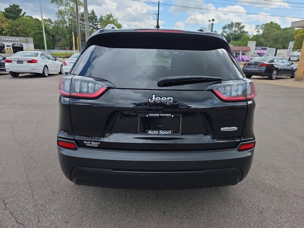 used 2019 Jeep Cherokee car, priced at $15,995