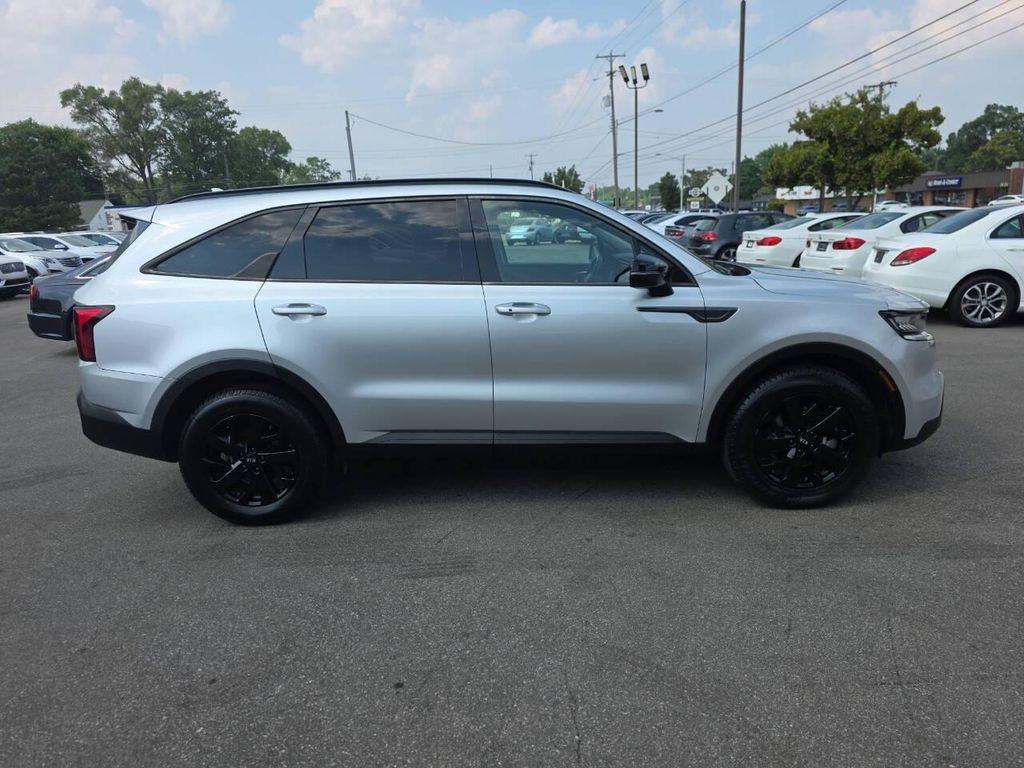 used 2021 Kia Sorento car, priced at $18,995