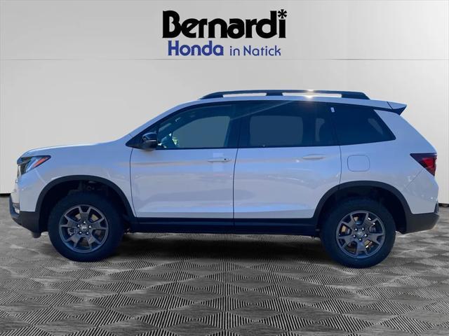 new 2025 Honda Passport car, priced at $43,571