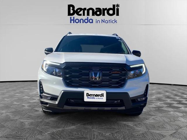 new 2025 Honda Passport car, priced at $43,571