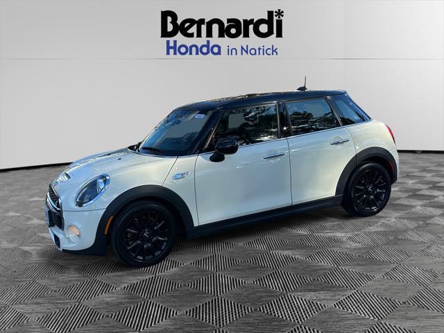 used 2019 MINI Hardtop car, priced at $17,000