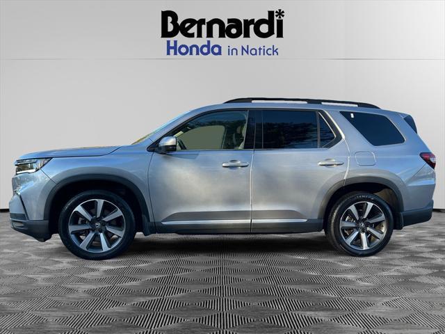 used 2023 Honda Pilot car, priced at $43,000