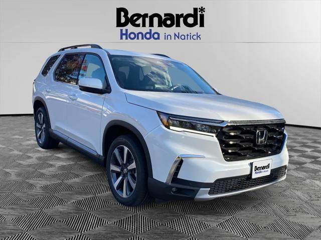 new 2025 Honda Pilot car, priced at $51,450