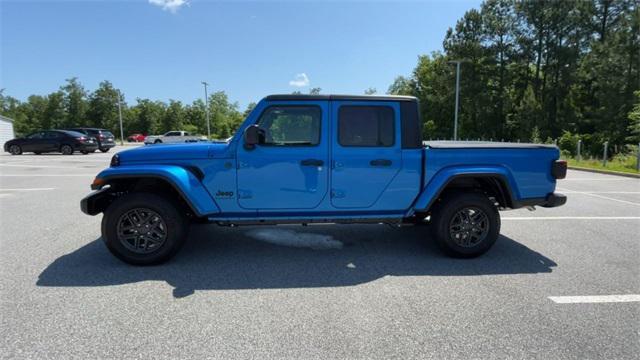 new 2024 Jeep Gladiator car, priced at $47,180