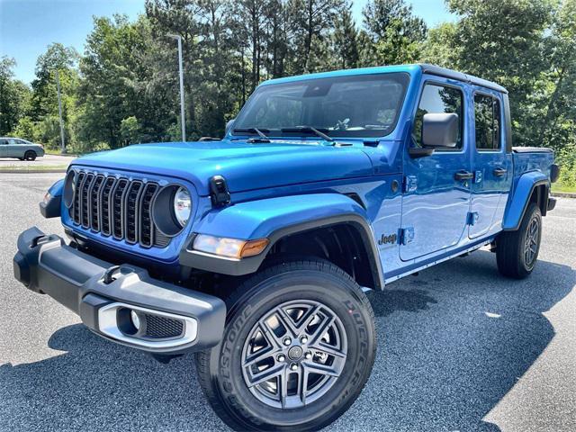 new 2024 Jeep Gladiator car, priced at $47,180