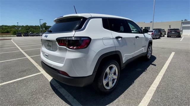 new 2023 Jeep Compass car, priced at $27,799