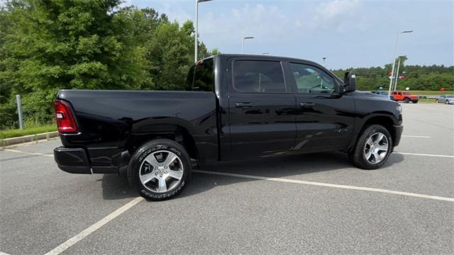 new 2025 Ram 1500 car, priced at $41,665