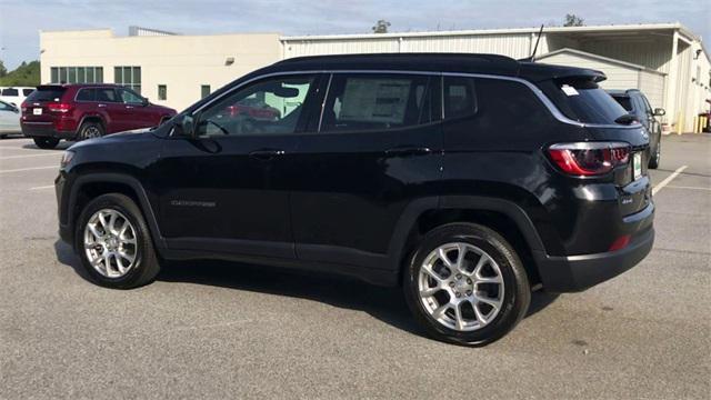 new 2023 Jeep Compass car, priced at $30,672