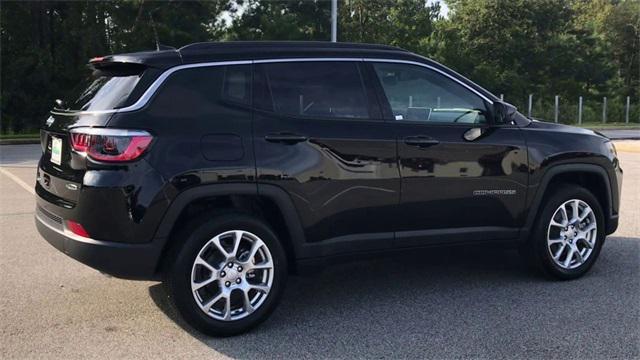 new 2023 Jeep Compass car, priced at $30,672