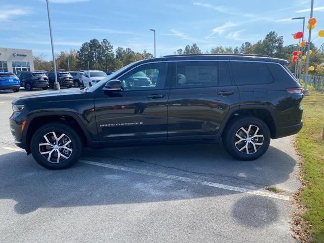 new 2024 Jeep Grand Cherokee L car, priced at $46,919