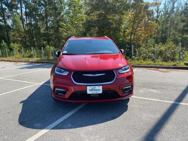 new 2025 Chrysler Pacifica car, priced at $50,718