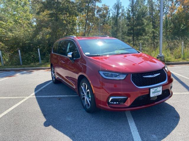 new 2025 Chrysler Pacifica car, priced at $50,718