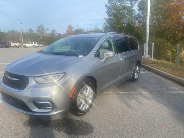 used 2021 Chrysler Pacifica car, priced at $23,211