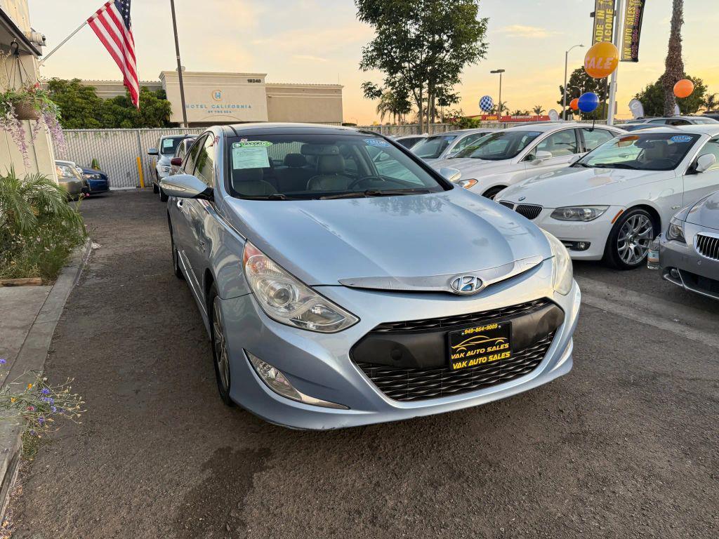 used 2013 Hyundai Sonata Hybrid car, priced at $7,999