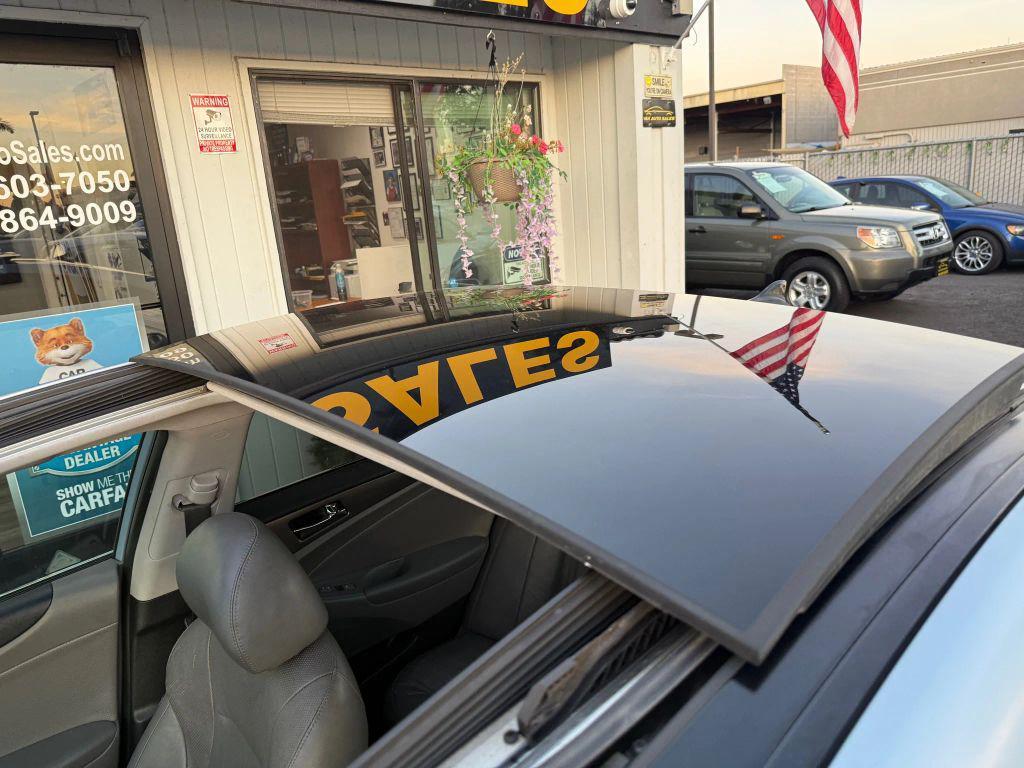 used 2013 Hyundai Sonata Hybrid car, priced at $7,999