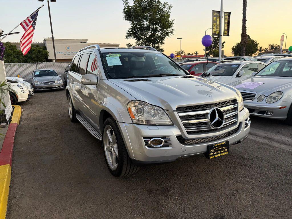 used 2008 Mercedes-Benz GL-Class car, priced at $9,999