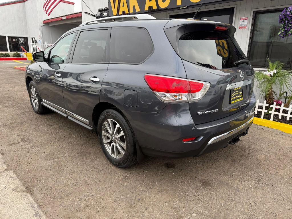 used 2013 Nissan Pathfinder car, priced at $12,999